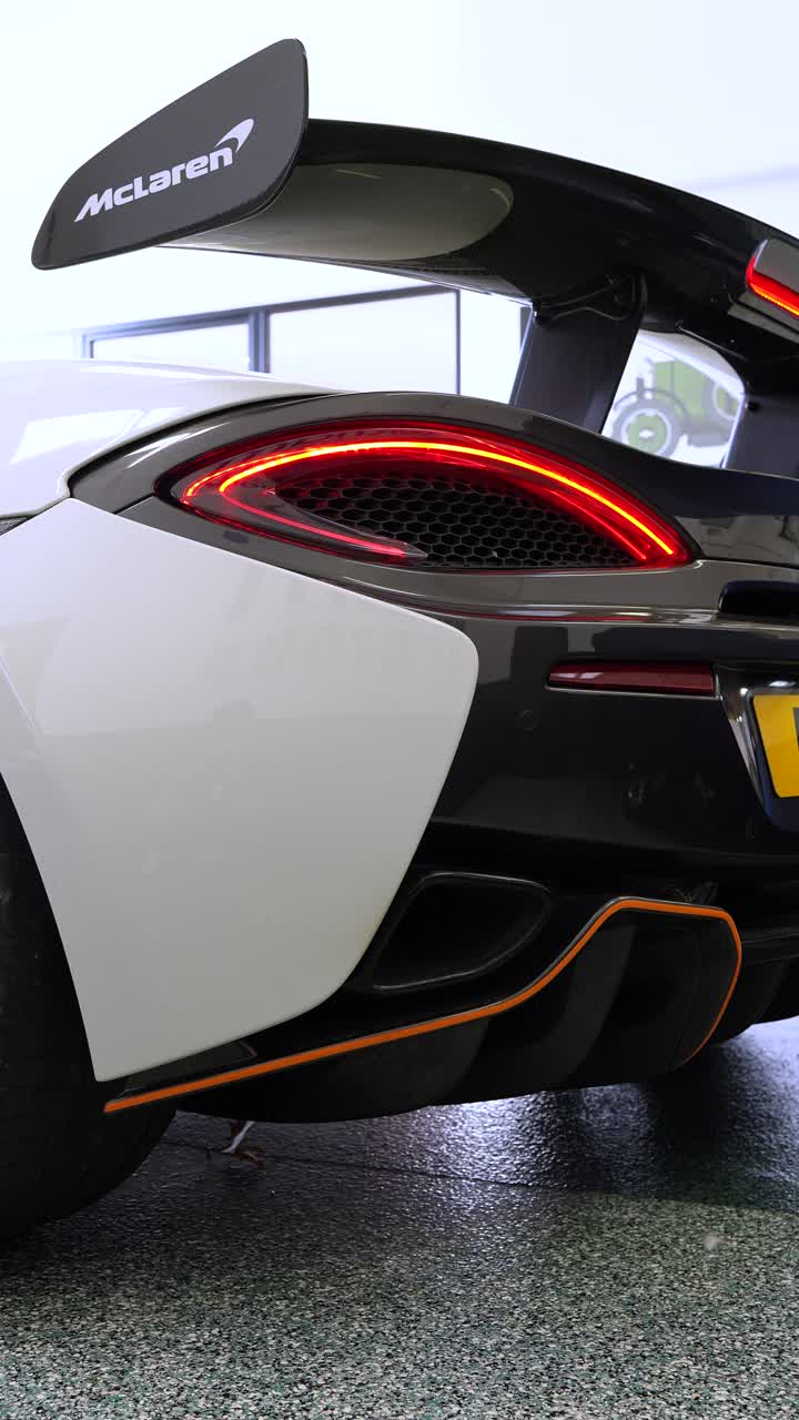 Burcham Car Sourcing — McLaren 620R